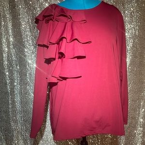 Red/burgundy top with fabric pick ups